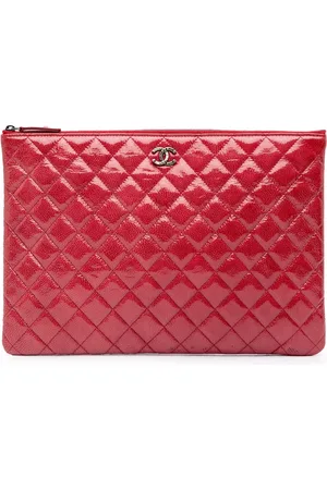 CHANEL Bolsa de mano O Case grande de charol capitonadao 2014