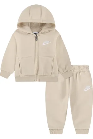 Nike Traje deportivo con logo bordado