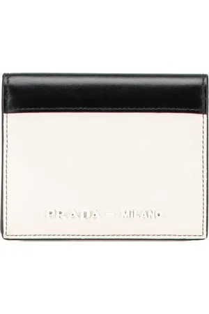 Prada Cartera compacta plegable 2000-2024