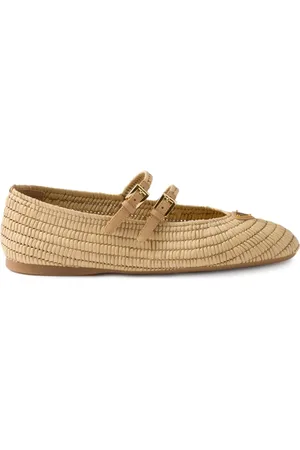 Prada Flats con diselo entretejido