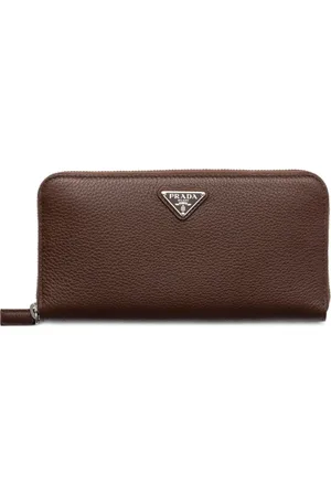 Prada Cartera texturizada con cierre