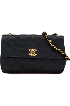 CHANEL Bolsa crossbody Flap mini de satén capitonado con logo CC 1986-1988