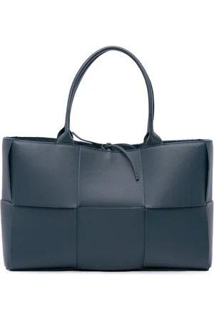 Bottega Veneta 2012-2024 Medium Grained Calfskin Maxi Intrecciato Arco tote bag