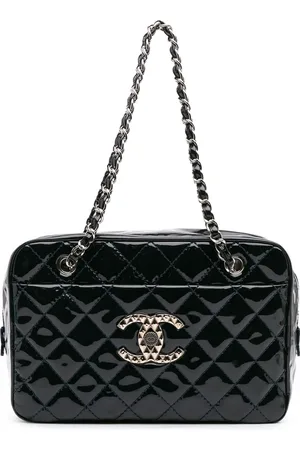 CHANEL Bolsa de hombro Camera grande de charol con logo CC 2009-2010