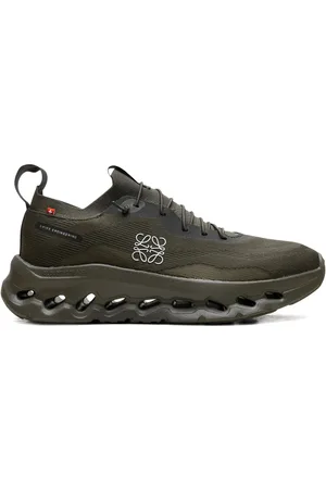 On Running Tenis Cloudtilt "Khaki Green" en colaboración con Loewe