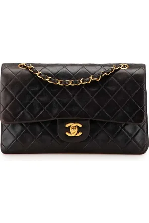 CHANEL Bolsa de hombro Classic mediana en piel de cordero con doble solapa 1994-1996