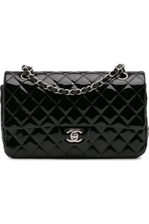CHANEL Bolsa de hombro Classic mediana de charol con doble solapa 2014-2015