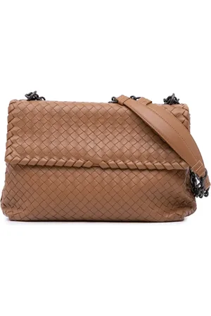 Bottega Veneta Bolso de hombro Intrecciato Olimpia mediano de piel de napa 2012-2024