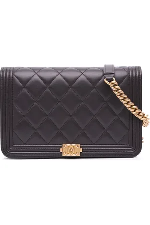 CHANEL Bolsa crossbody Boy Wallet On Chain de piel de cordero capitonada 2019