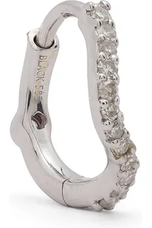 Maria Black Arete Wave en oro blanco de 14kt con diamantes