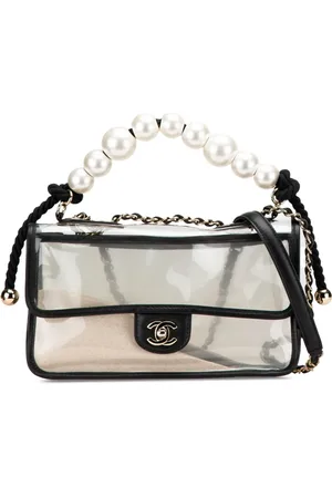 CHANEL Bolso satchel Sand By The Sea Flap mediano de piel de borrego y PVC con perla 2019