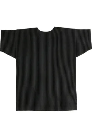 Issey Miyake Plissé-effect T-shirt