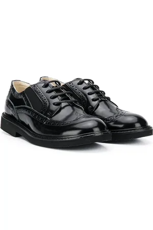 ANDREA MONTELPARE Zapatos casuales de charol