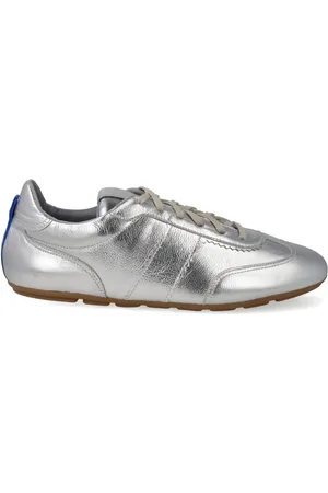 Blue Bird Tenis metalizados con agujetas