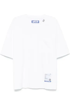 Maison Mihara Yasuhiro Playera con parche del logo
