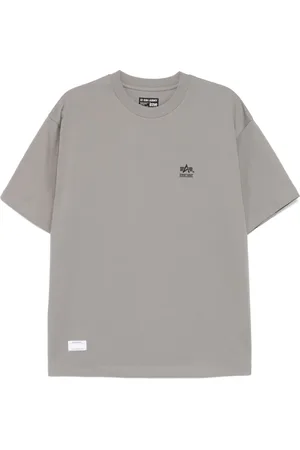 Izzue Playera con logo bordado