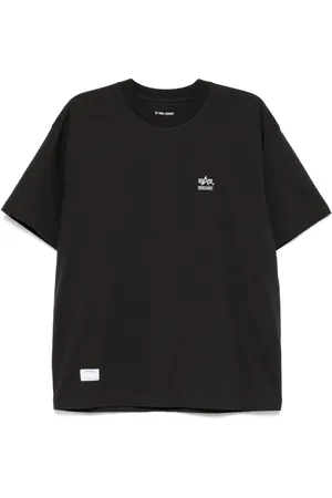 Izzue Playera con logo bordado