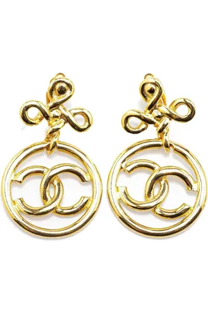 CHANEL 1970-1980 Gold Plated CC Drop Clip-On Earrings costume earrings