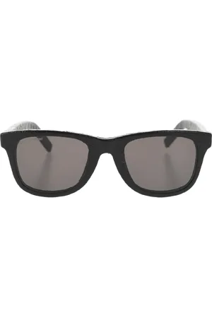 Saint Laurent Lentes de sol clásicos