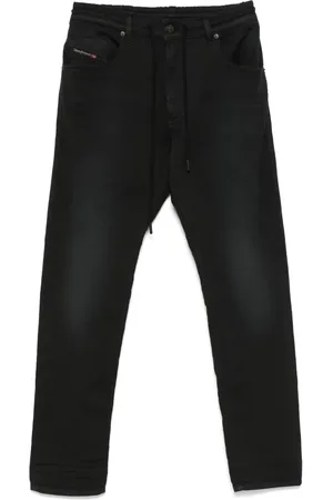 Diesel Vaqueros con logo bordado