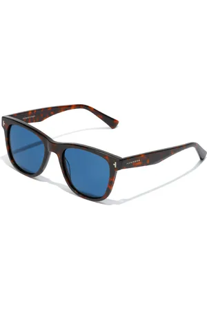 Hawkers One Pair - Night