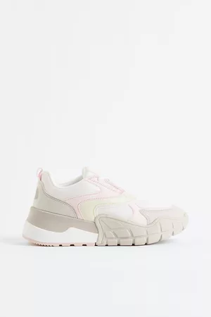 H&M Tenis gruesos