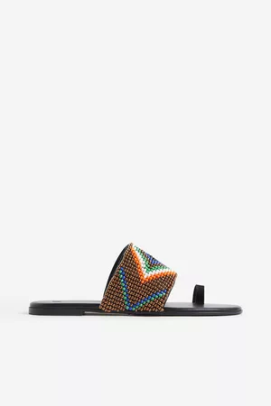 H&M Sandalias con presilla