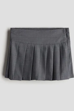 H&M Falda plisada en sarga