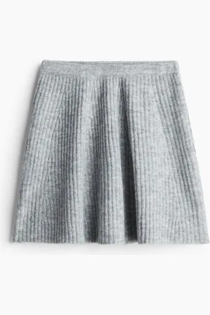 H&M Minifalda línea A en tejido acanalado