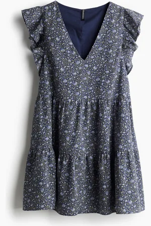 H&M Vestido línea A con mangas mariposa
