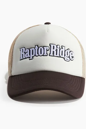 H&M Gorra trucker con diseño