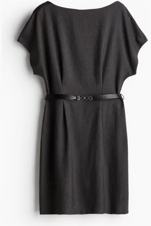 H&M Vestido con cinturón