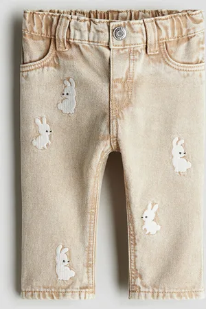 H&M Jeans con detalles bordados