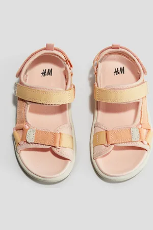 H&M Sandalias de neopreno