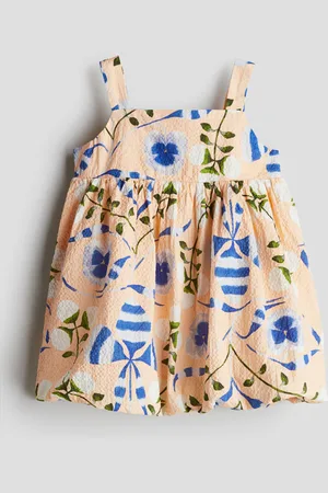 H&M Vestido en seersucker con diseño floreado