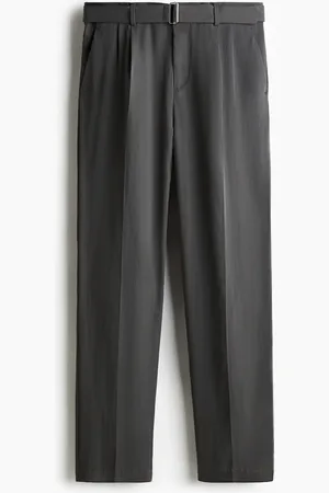H&M Pantalón Regular Fit con cinturón en sarga
