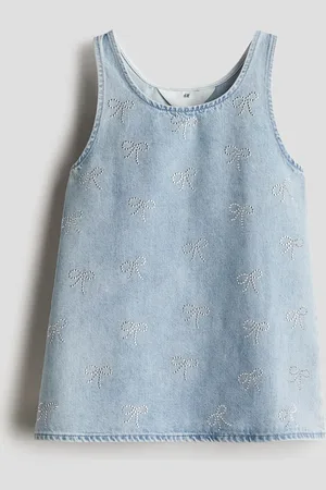 H&M Vestido de denim con aplicaciones