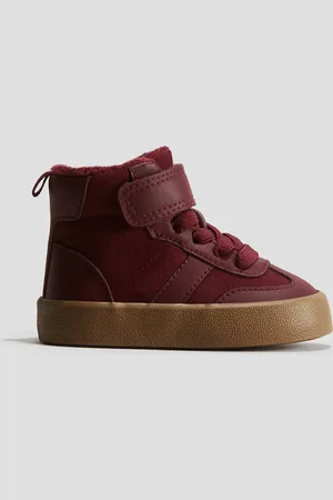 H&M Tenis altos con forro cálido