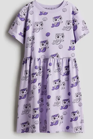H&M Vestido de punto con diseño