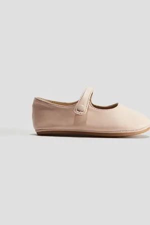 H&M Mary Janes de piel