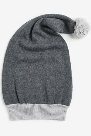 H&M Gorro de Santa tejido