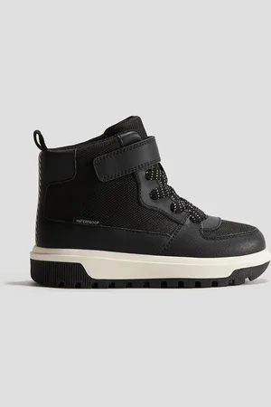 H&M Tenis altos impermeables