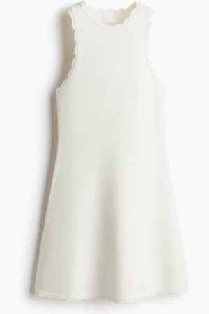 H&M Vestido mini con bordes ondulados