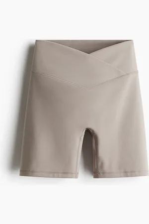 H&M Shorts biker deportivos con SoftMove™