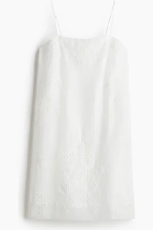 H&M Vestido de tirantes en bordado inglés