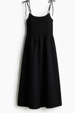 H&M Vestido en punto smock tirantes de lazo
