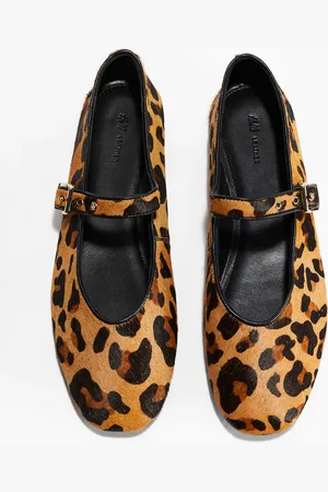 H&M Mary Janes de piel