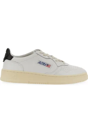 Autry Medalist Low Sneakers In White And Black Leather