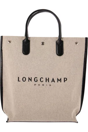 Longchamp Essential Shoulder Bag