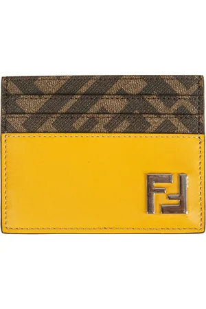 Mariconeras y Cangureras de Fendi para hombre